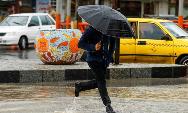 هواشناسی ایران ۱۴۰۲/۰۴/۲۴؛ هشدار فعالیت سامانه بارشی برای ۵ استان/ باران و رعدوبرق نوار شمالی را در برمی‌گیرد