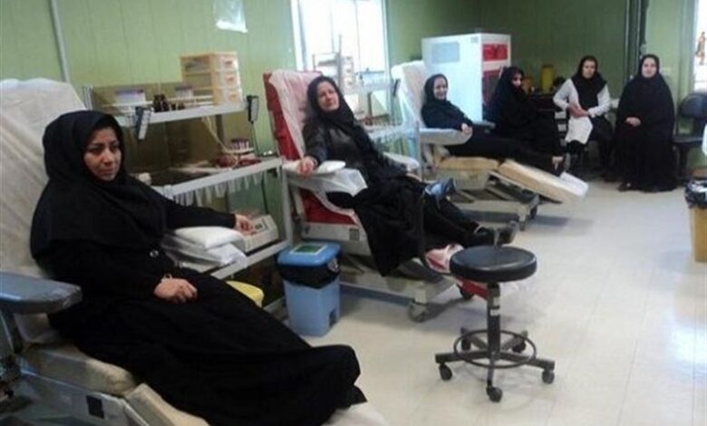 رکورد ۱۰ ساله اهدای خون ایران در دست بانوان لرستانی