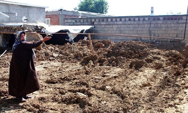 سیل شدید در روستای “قره چریان” زنجان/ یک نوجوان ۱۲ ساله فوت شد/ خسارت ۸۰ درصدی به باغات و مزارع