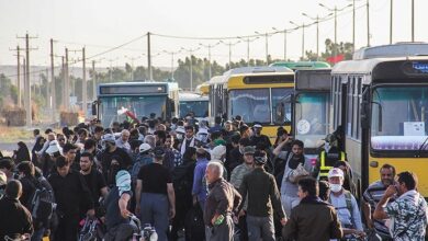 ‌موج نخست بازگشت زائران اربعین به کشور در مرز مهران + فیلم