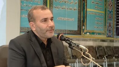 همدل و همراه برای مقابله با اهداف دشمن باید تلاش کنیم