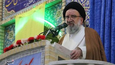 امام جمعه موقت تهران: بیگانه نباید سلطه‌ای بر جامعه اسلامی داشته باشد