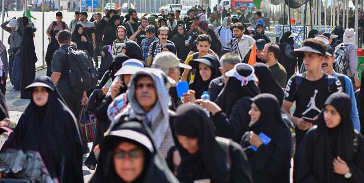 بیش از یک میلیون و ۶۹۷ هزار زائر از مرز مهران تردد کردند