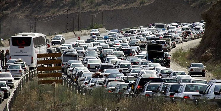 ترافیک در جاده‌های البرز سنگین است