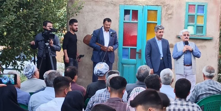 جشن بزرگ « هفته وحدت» در روستای « بالانج » ارومیه برگزار شد