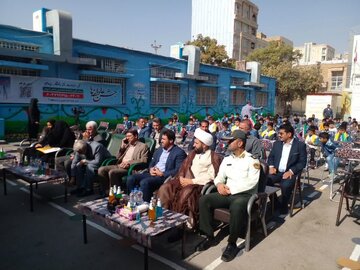 جشن عاطفه‌ها با شعار «آینده ساز باشیم» در کرمانشاه برگزار شد