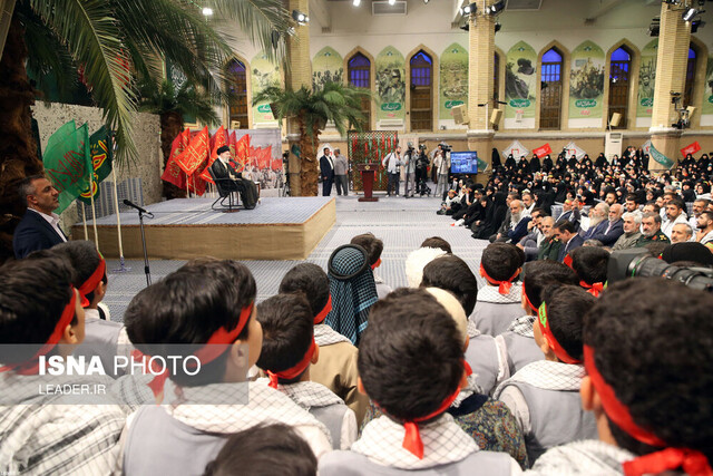 سردار سلیمانی: وظیفه ما آشناسازی نسل جوان با تاریخ گذشته است