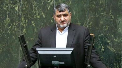 نمایندگان اجازه حذف موضوعاتی همچون همسان‌سازی حقوق بازنشستگان در برنامه هفتم را ندهند