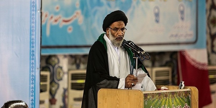 امام جمعه اهواز: سند 2030 اعلام جنگ در برابر نهاد خانواده است