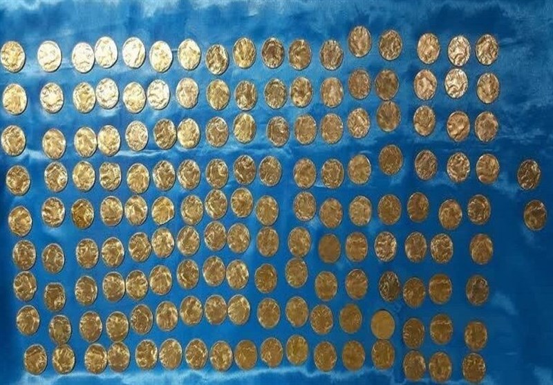 بازداشت ۳ متهم با ۶۴۰ قطعه سکه عتیقه در قم