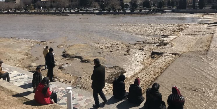 زاینده‌رود رود بیستم آبان باز می‌شود