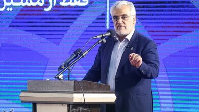 طهرانچی: تربیت ۱۰ درصد پزشکان کشور به عهده دانشگاه آزاد است