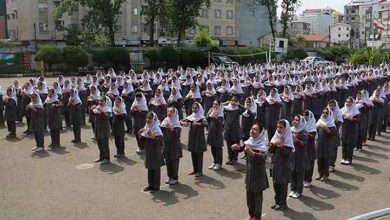 همدردی دانش‌آموزان زاهدانی با کودکان فلسطینی/ طنین شعار «مرگ بر اسرائیل» در مدارس + فیلم