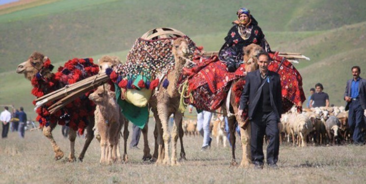 کوچ پاییزه عشایر به مناطق قشلاقی درحال انجام است