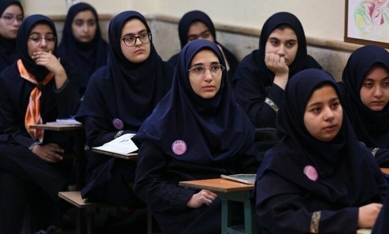 ۳۷ هزار دانش‌آموز دختر استان بوشهر تحت پوشش طرح “آهن‌یاری و ویتامین D ” قرار گرفتند