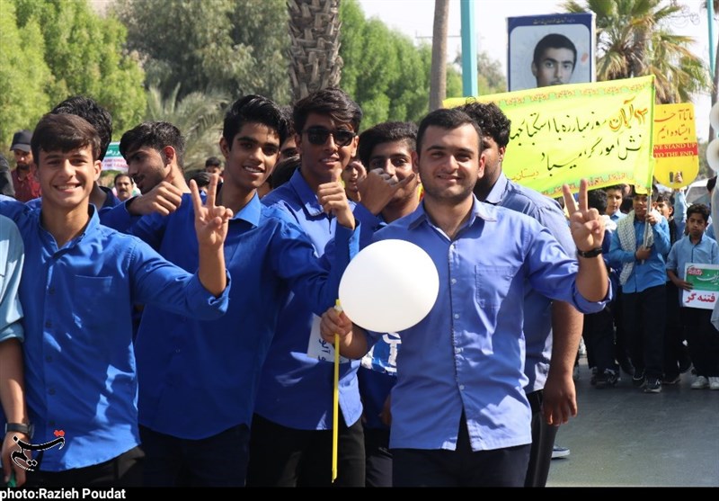 رئیس سازمان عقیدتی سیاسی ارتش: طوفان‌الاقصی جامعه جهانی را علیه رژیم صهیونیستی بیدار کرد/ باید در کنار فلسطین بایستیم