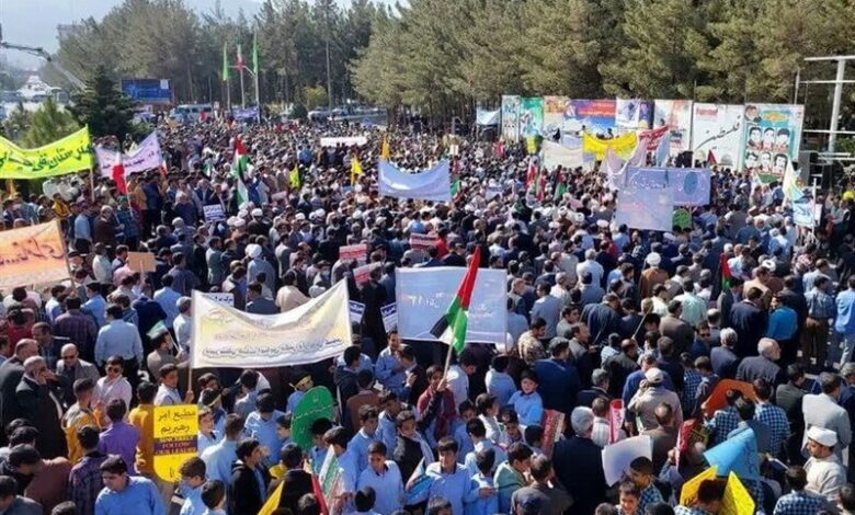 فریاد “مرگ بر اسرائیل” در سراسر استان خراسان جنوبی طنین‌انداز شد + فیلم