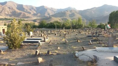 قبرستانی عجیب و دیدنی در روستای طره نطنز