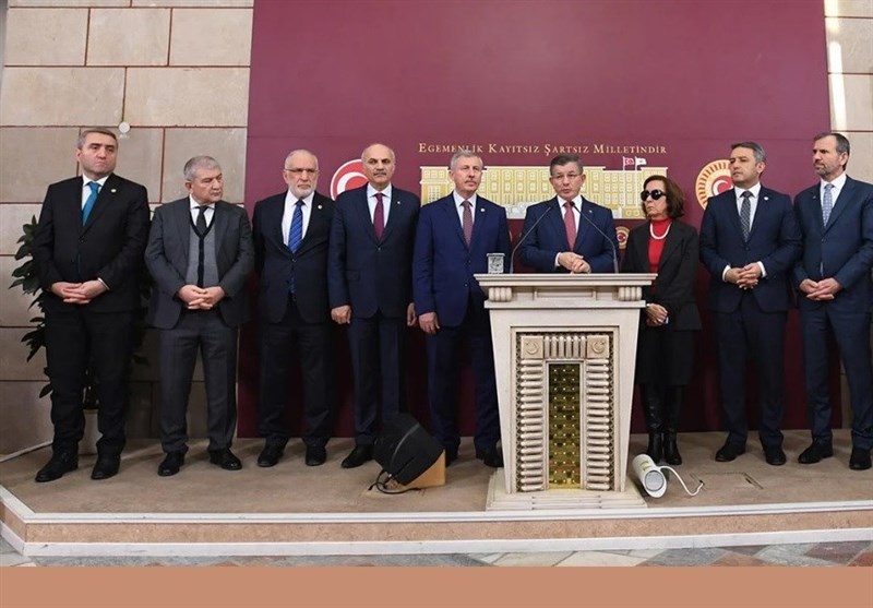 ابتکار دیپلماتیک داود اوغلو برای آتش بس در غزه