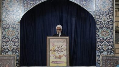 امام جمعه موقت سمنان: نمایندگان مجلس “مدرس‌وار” دشمنان را نا امید کنند