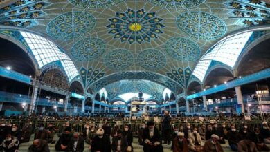 _امام_ _جمعه_ _موقت_ _اصفهان_: _ملت_ _ایران_ _در_ _فتنه_ _88_ _با_ _مشت_ _آهنین_ _پاسخ_ _توطئه_‌_های_ _آمریکا_ _را_ _دادند_