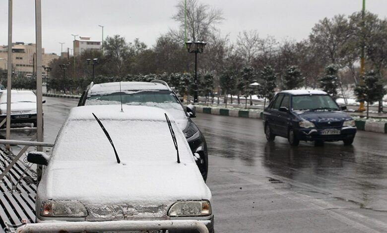 بارش برف و باران در محورهای مواصلاتی زنجان