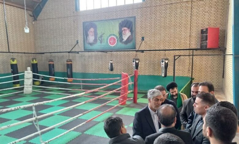 _بازدید_ _وزیر_ _ورزش_ _از_ _فشافویه_/ _قول_ _مساعد_ _وزیر_ _برای_ _رفع_ _مشکلات_ _ورزشی_