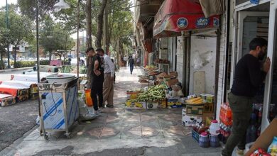 برخی افراد بدون ضابطه در کاشان کیوسک ایجاد کردند