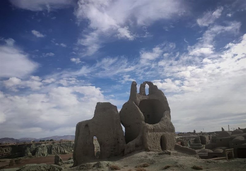 «خور» روستایی که می‌توان بوی کاه‌گل  را از خانه‌های قدیمی آن استشمام کرد