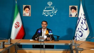 دولت به جای فرافکنی بگوید چرا تامین منابع برای افزایش حقوق بازنشستگان را در لایحه بودجه نیاورده است؟