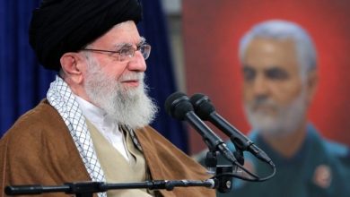 دیدار با حضرت ماه؛ روایتی از دیدار مردم خوزستان با رهبر انقلاب