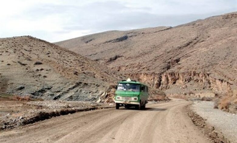 راه‌های روستایی بیش از ۲۵ سال عمر دارند