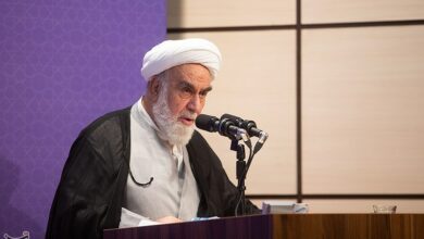 محمدی‌گلپایگانی: اگر ‌حاج قاسم نبود ‌نه کربلایی می‌ماند و نه نجفی/ ‌نظام را باید به دست صاحب اصلی آن برسانیم