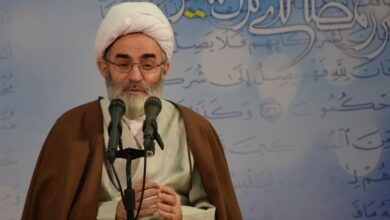 نماینده‌ در تراز انقلاب اسلامی خود را وامدار ثروتمندان و دستگاه‌ها نمی‌کند