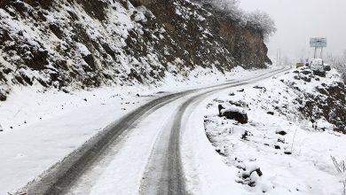 کولاک شدید برف در گردنه «گله‌بادوش» الیگودرز