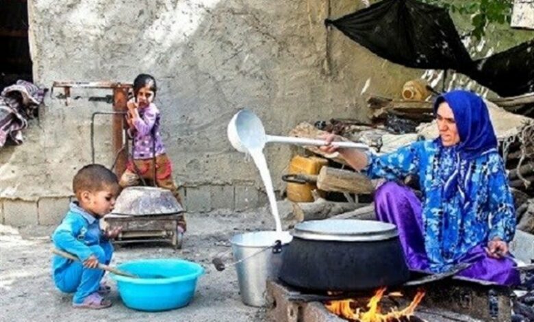 ۲ میلیون و ۶۳۵ هزار زن روستایی رایگان بیمه می‌شوند