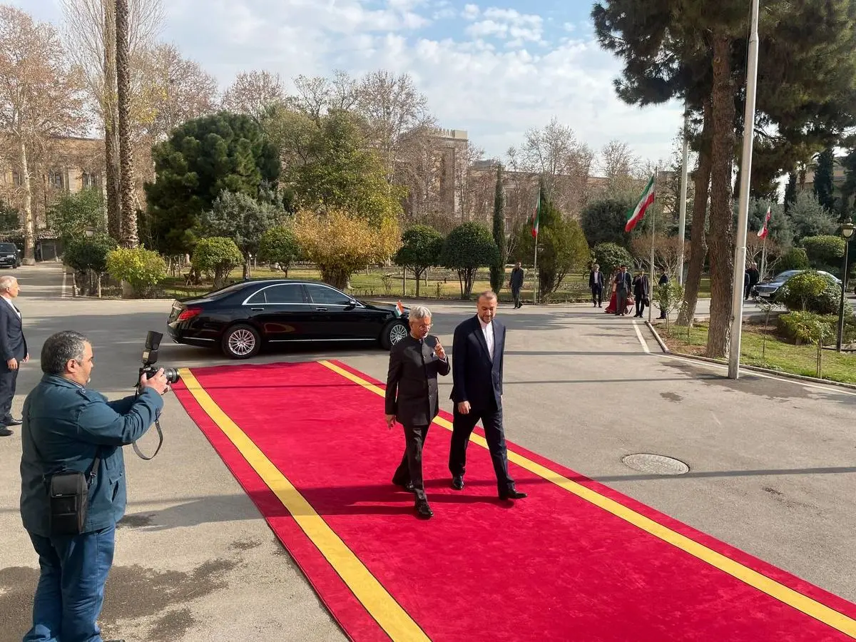 استقبال امیرعبداللهیان از همتای هندیاش