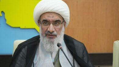 امام جمعه بوشهر: ایران اسلامی بزرگترین قربانی تروریسم در جهان است