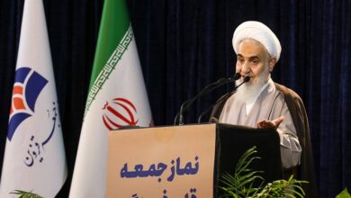 امام جمعه قزوین: آمریکایی‌ها در حال تکرار غلط‌های خود در ‌یمن هستند