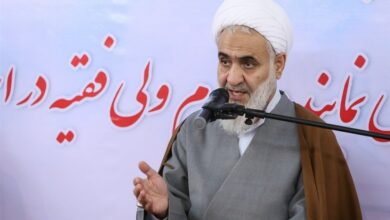 امام جمعه قزوین: هنر به معنای مبارزه با تبعیض و حفظ کرامت انسانی است