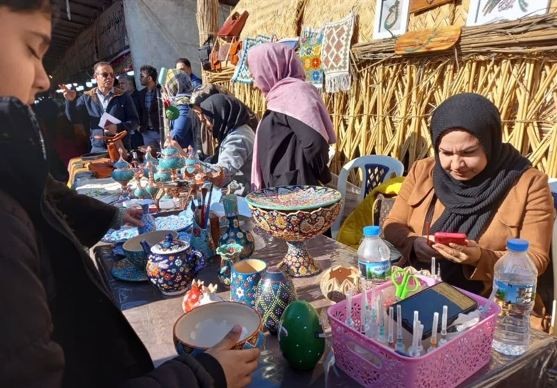 جشنواره اقوام و عشایر در هفته فرهنگی اسلامشهر برپا شد + عکس