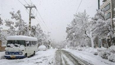 خودروهای مانع برف‌روبی با دستور قضایی به پارکینگ منتقل می‌شوند