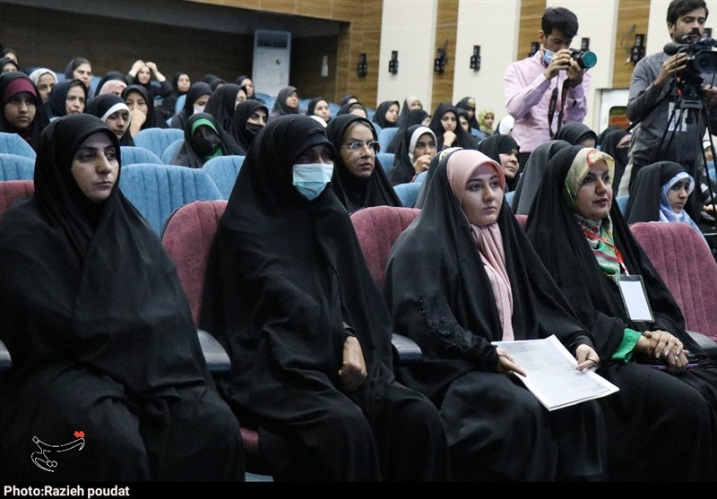 دومین کنگره ملی بانوان تاثیرگذار هرمزگان برگزار شد + تصویر