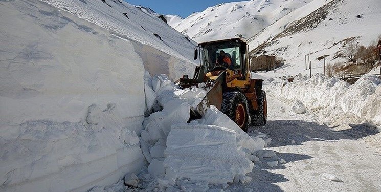 راه ارتباطی ۱۴ روستای محور کرج- چالوس بازگشایی شد