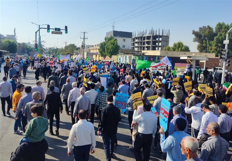 راهپیمایی هرمزگانی‌ها در محکومیت ا‌نفجار تروریستی ‌کرمان/ مردم با کرمانی ها ‌هم‌دردی کردند + فیلم و تصاویر