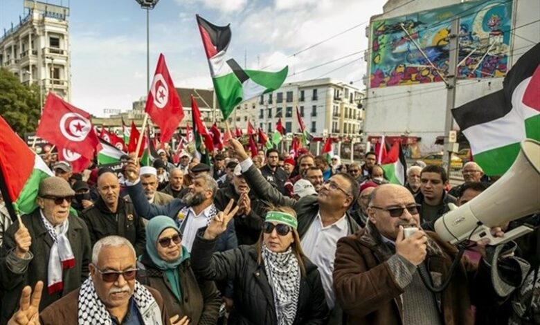 فریاد آزادی فلسطین در سالگرد پیروزی انقلاب تونس