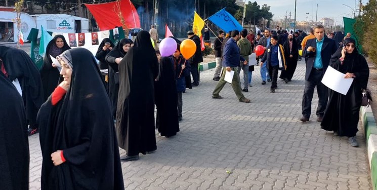 _مردم_ _قم_ _به_ _یاد_ _حاج_ _قاسم_ _با_ _پای_ _پیاده_ _به_ _میعادگاه_ _عاشقان_ _رفتند_
