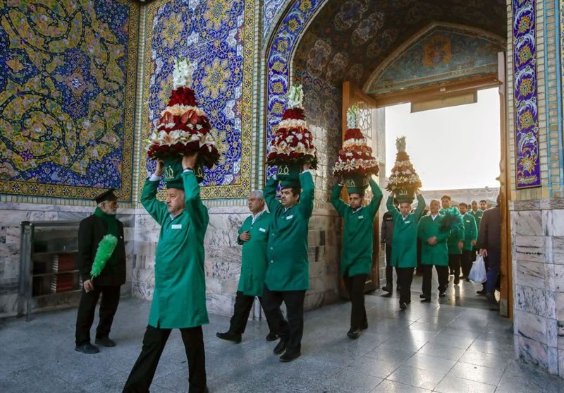 مشهدالرضا(ع) مهیای جشن‌های میلاد ابن‌الرضا(ع)/ از گلباران حرم رضوی تا اهدای تبرکی به نوزادان پسر