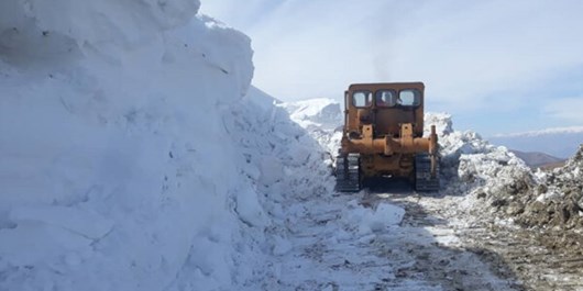 ۷۷۰۰ کیلومتر جاده در کردستان برفروبی شد