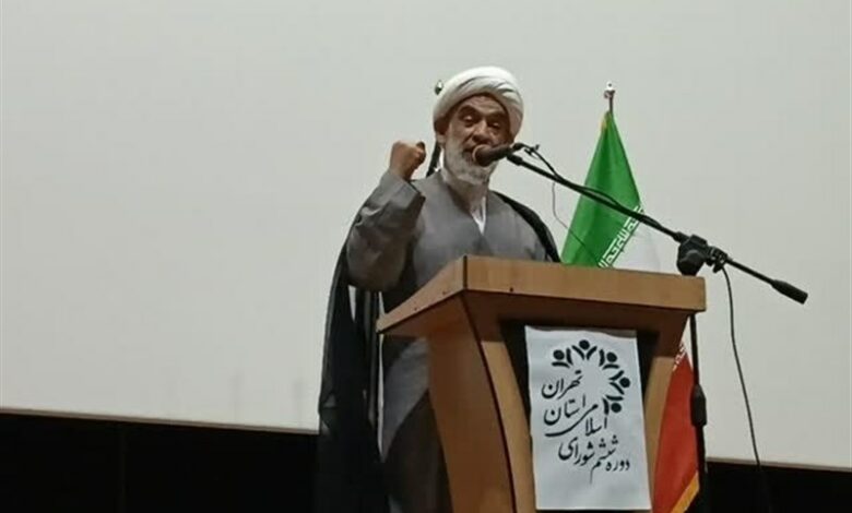آیت‌الله ‌قمی: مجلس خبرگان لنگرگاه اطمینان‌بخش ‌جامعه است/ آثار این مجلس در طول دهه‌ها باقی می‌ماند